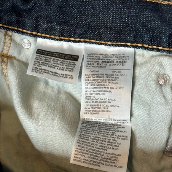 Levi Strauss‎ Men’s 511 34x34 Zippered Fly 5 Pocket Medium Distressed Wash EUC - Picture 9 of 10